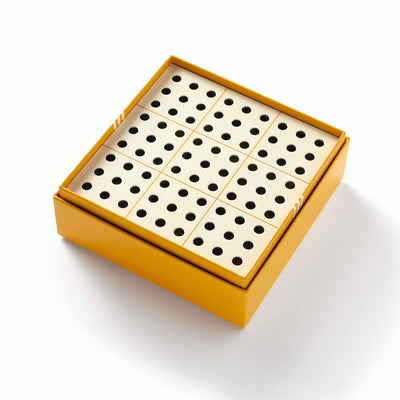 81 boules de bois, des défis captivants : le Sudoku de Brass Monkey offre une expérience visuelle unique. Un jeu esthétique et ludique, seul ou entre amis.