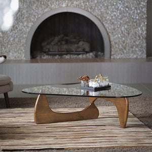 L'esthétique sculpturale d'une icône de design industriel est maintenant à votre portée : voici la table Noguchi chez Nüspace. Inspirée de la célèbre création d'Isamu Noguchi en 1944, elle prend son envol de ses formes harmonieuses et organiques