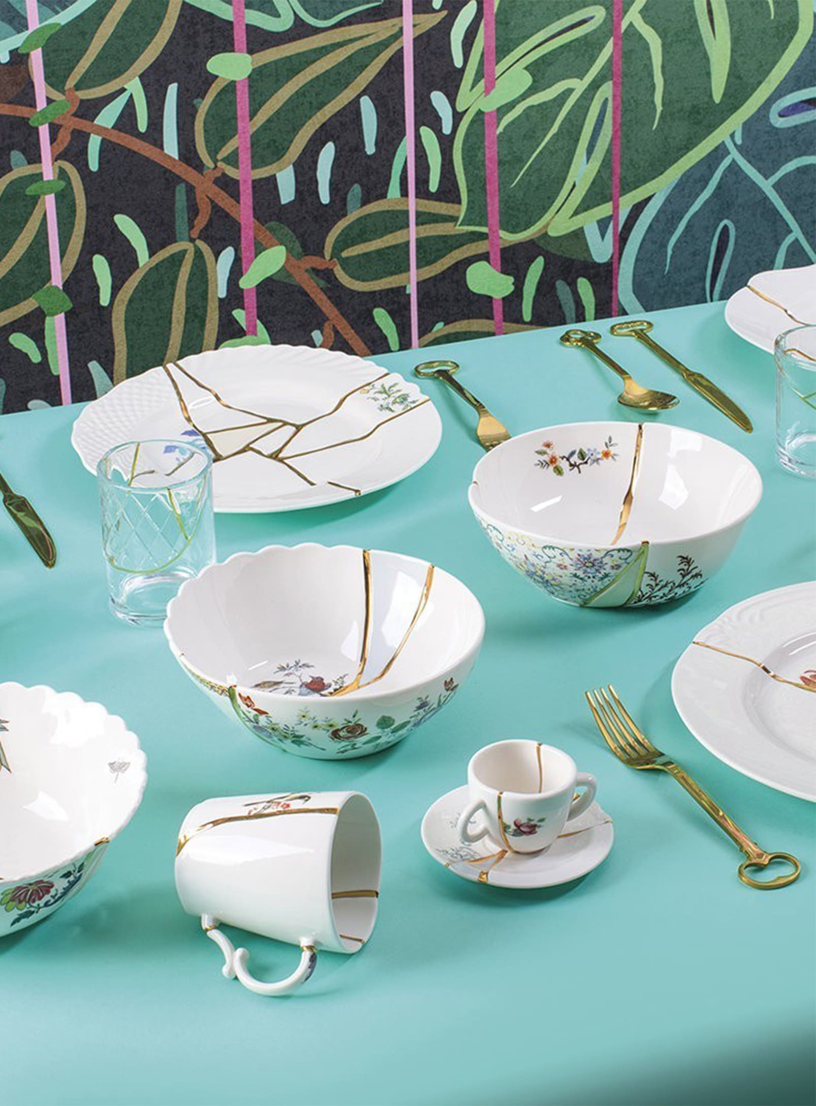 Porcelaine fine, or et design : la collection Kintsugi Seletti réinvente l'art japonais. Nüspace.