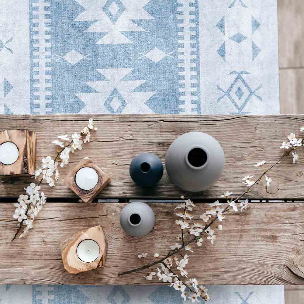 sélection d'objets et accessoires pour maman. Besoin d'une idée original de cadeau ? Découvrez sans plus attendre des objets insolites et de décoration pour faire plaisir à celle que vous aimez