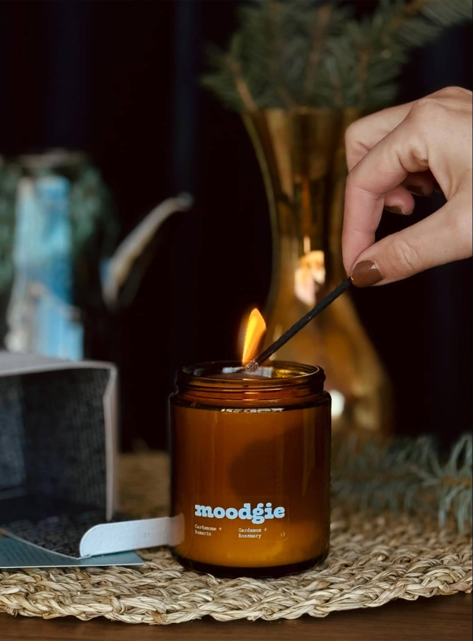 Retrouvez à Nüspace toute une collection de bougies fabriquées pour décorer ou pour parfumer vos intérieurs. Certaines sont conçues localement tandis que d'autres viennent de pays sachant faire d'extraordinaires bougies