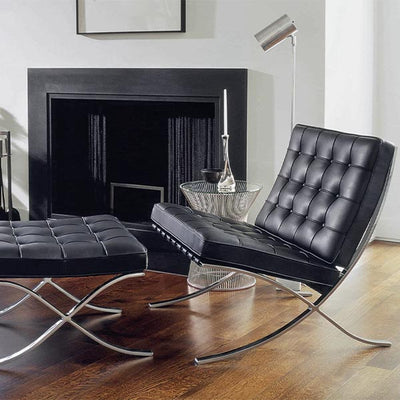 Décliné en une gamme de mobilier pour toutes les utilisations, autant adapté pour le commercial que le résidentiel, la collection Pavilion reprend le style sophistiqué des années 1930 revenu au goût du jour.