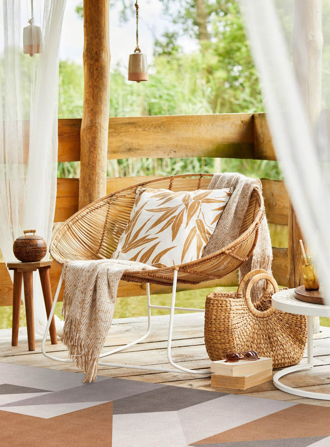 Tapis de vinyle Adama Alma Campo, hypoallergéniques et sûrs pour les animaux. brun