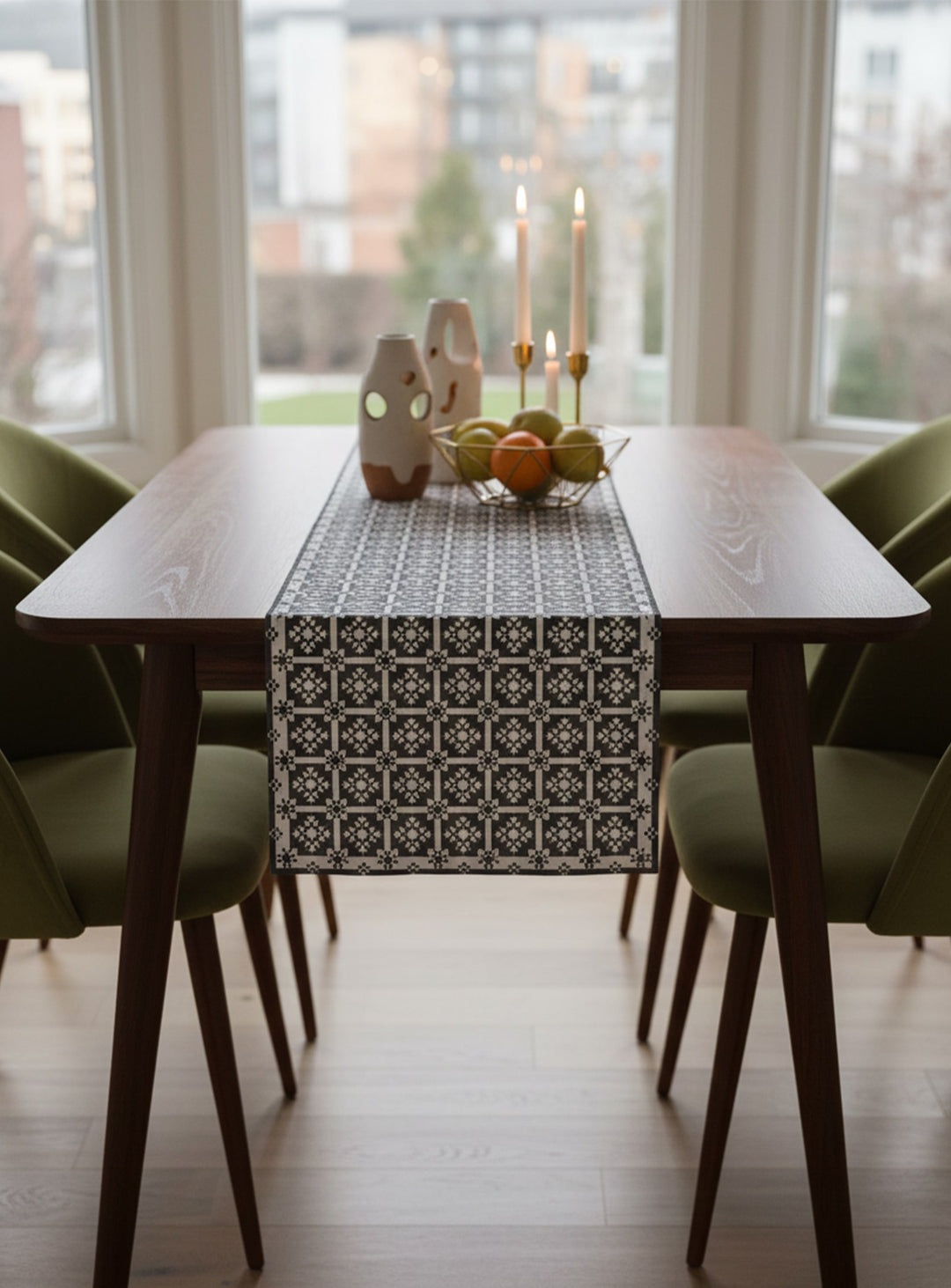 Chemins de table en vinyle Adama Alma Tuiles, durabilité et design sans compromis. geo noir