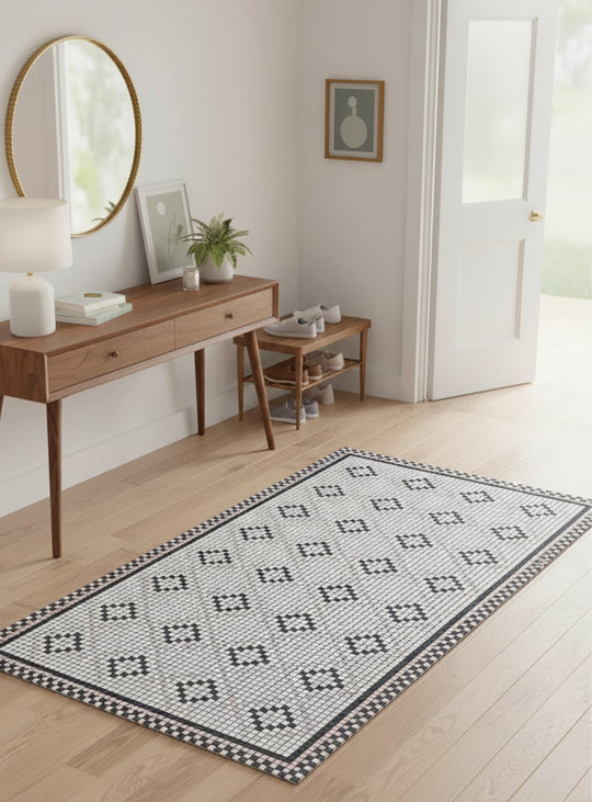 Tapis Roma d'Adama Alma, entretien facile et design élégant pour toute la maison.  rose