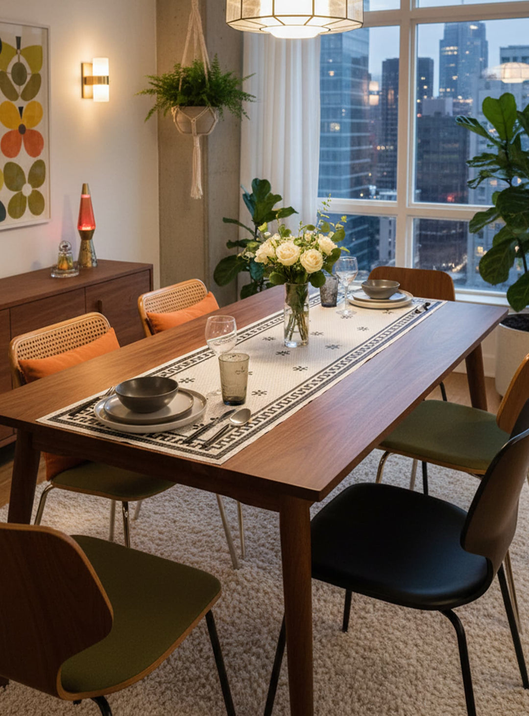 Chemins de table Adama Alma Classiques, élégance intemporelle et durabilité au quotidien. tuxedo