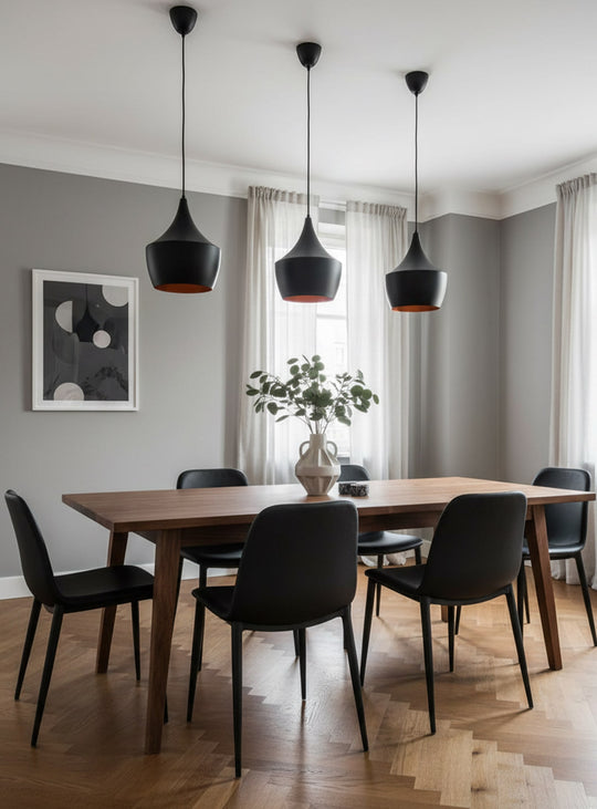 Lampe suspendue Beat Fat : design inspiré de Tom Dixon et artisanat indien. noir