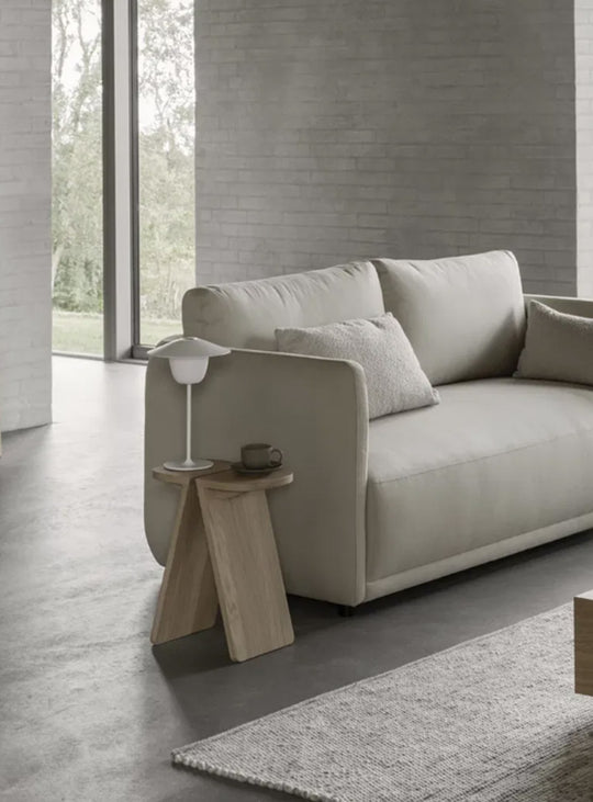 Lampe de table Blomus Ani, design épuré et usage nomade au quotidien. blanc