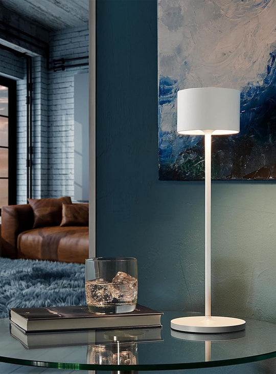 Lampe de table Blomus Farol, ambiance chaleureuse partout et à tout moment. blanc