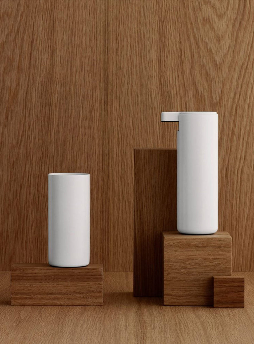 Distributeur de savon Blomus Modo, résistant à la corrosion et aux rayures. blanc