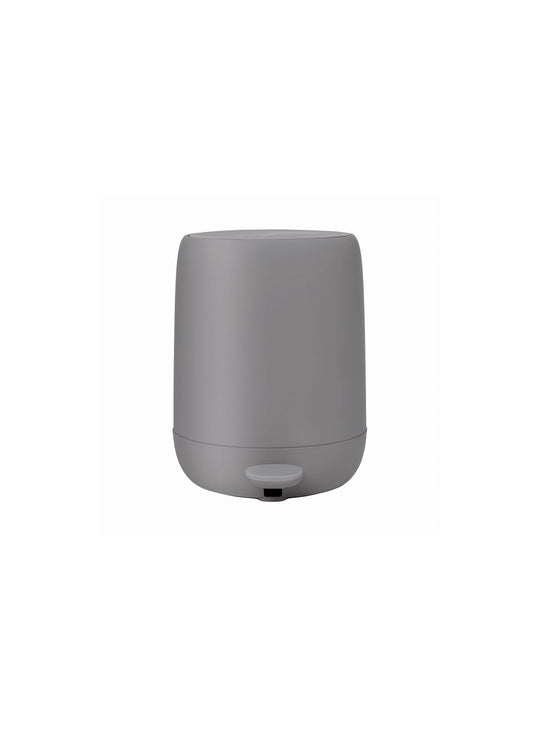 Poubelle SONO blomus : design contemporain et entretien facile. Taupe.