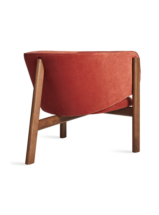 Fauteuil All In Blu Dot : fauteuil contemporain, style chic et confort optimal. tomato velvet