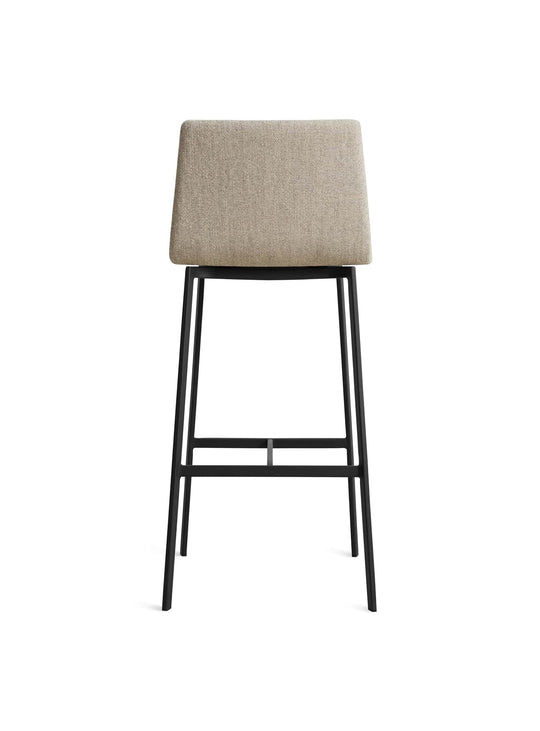 Tabouret de bar Between Us Blu Dot : tabouret design, assise rembourrée confortable. tait stone