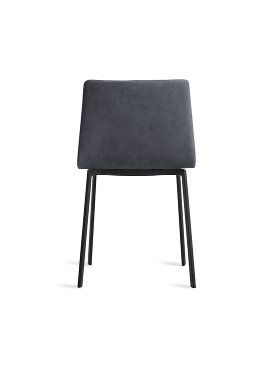 Chaise Between Us Blu Dot : chaise design, style minimaliste et raffiné. ink leather
