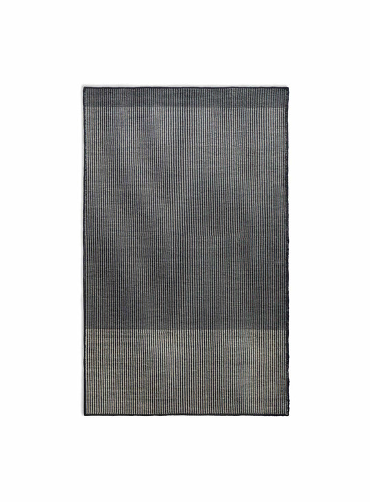 Blu Dot Bousta, tapis en laine au design texturé et intemporel. mix 1