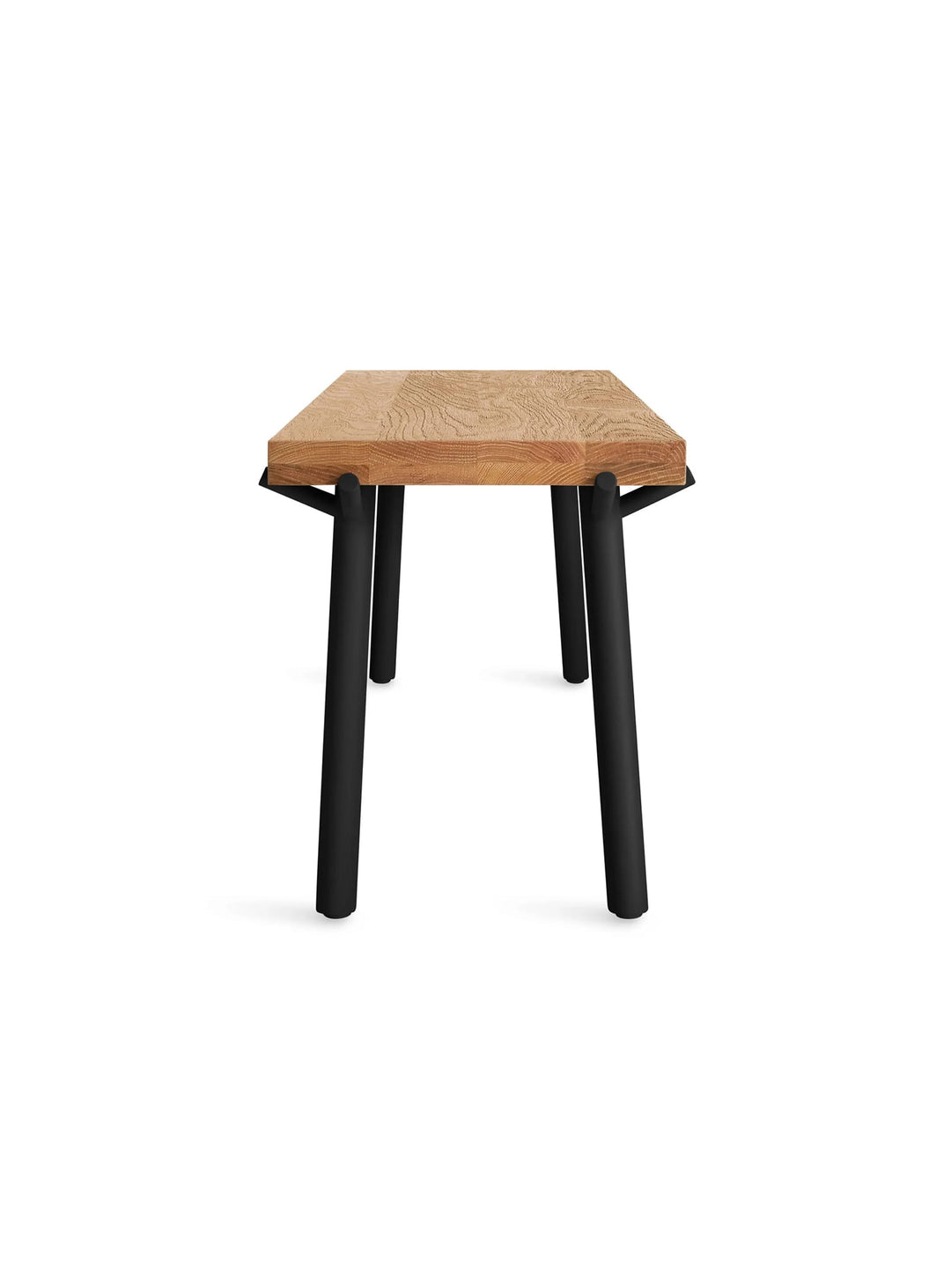 Optez pour le banc Blu Dot Branch, parfait autour d'une table ou dans une entrée. chene et noir