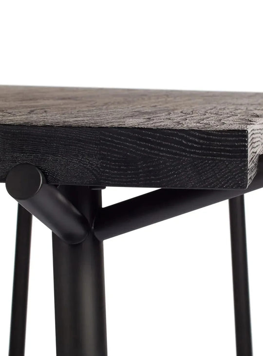 Table à manger Blu Dot Branch : un mobilier durable en bois massif et acier laqué. chene noir