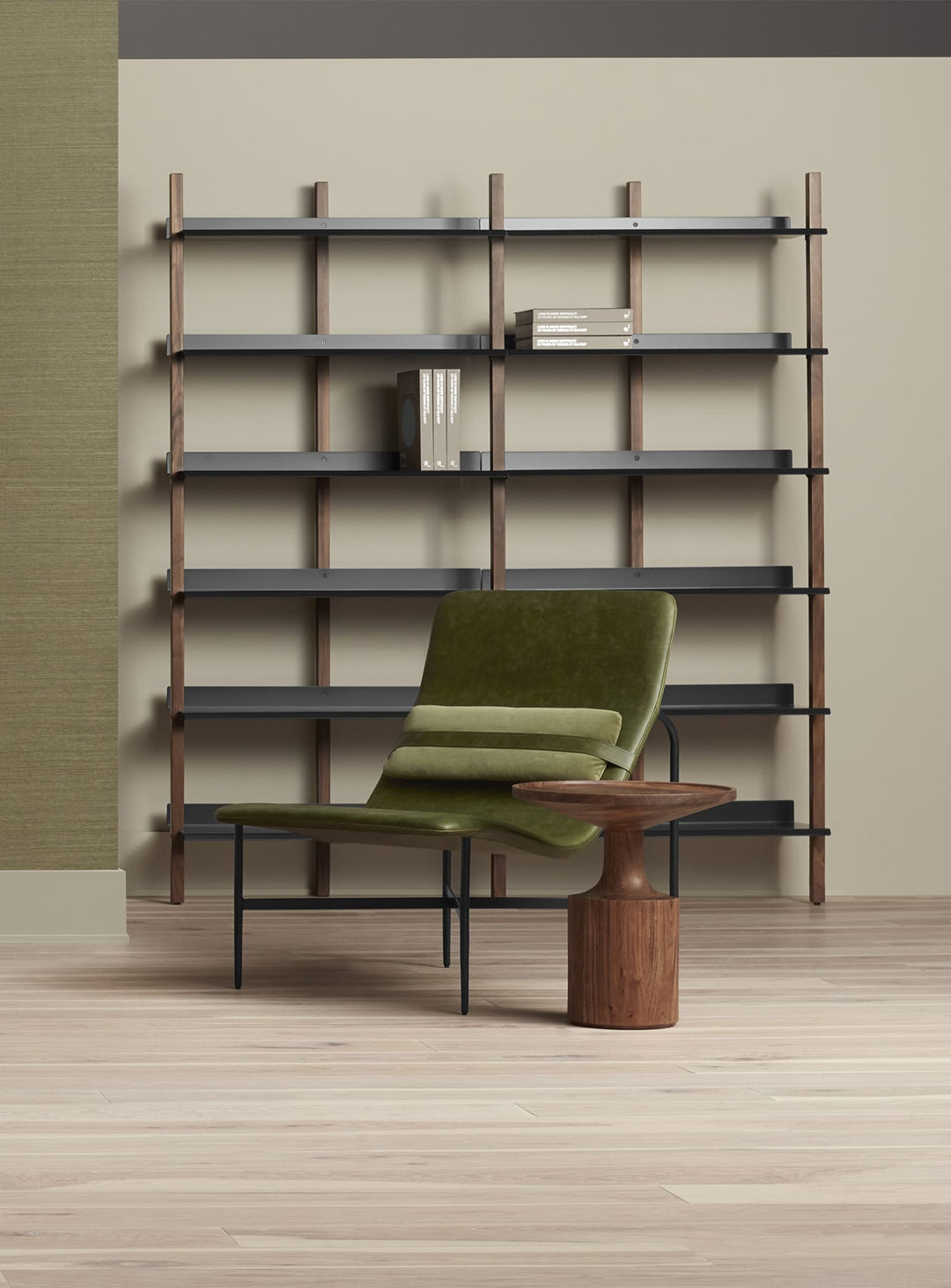 Bibliothèque Browser de Blu Dot, modulable et élégante pour tout intérieur. noir