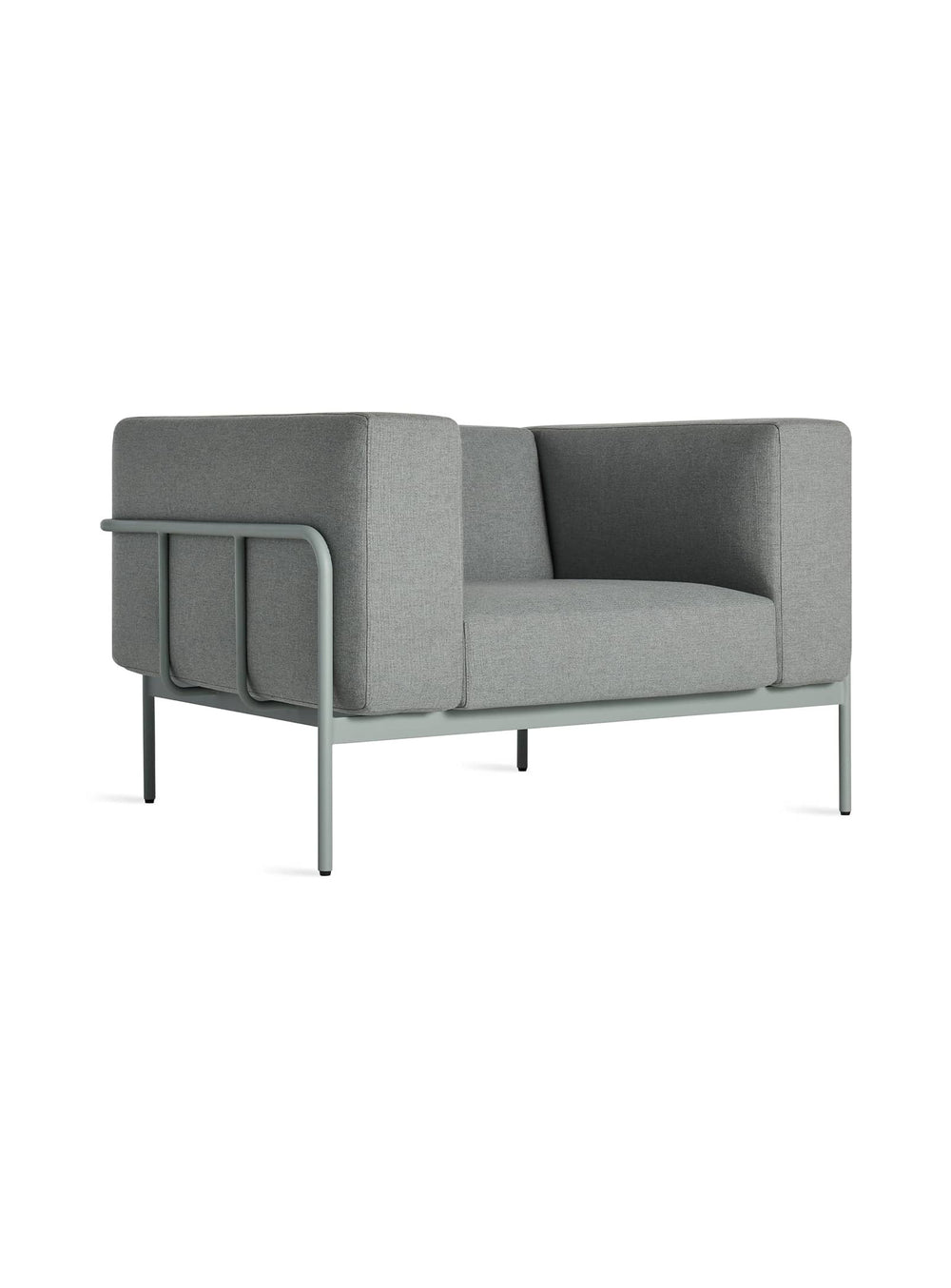 Fauteuil Cache Blu Dot : fauteuil lounge outdoor, coussins Sunbrella® et design élégant. toohey breezy blue