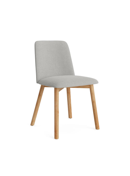 Chaise Chip Blu Dot : confort et design minimaliste pour salle à manger. camp stone