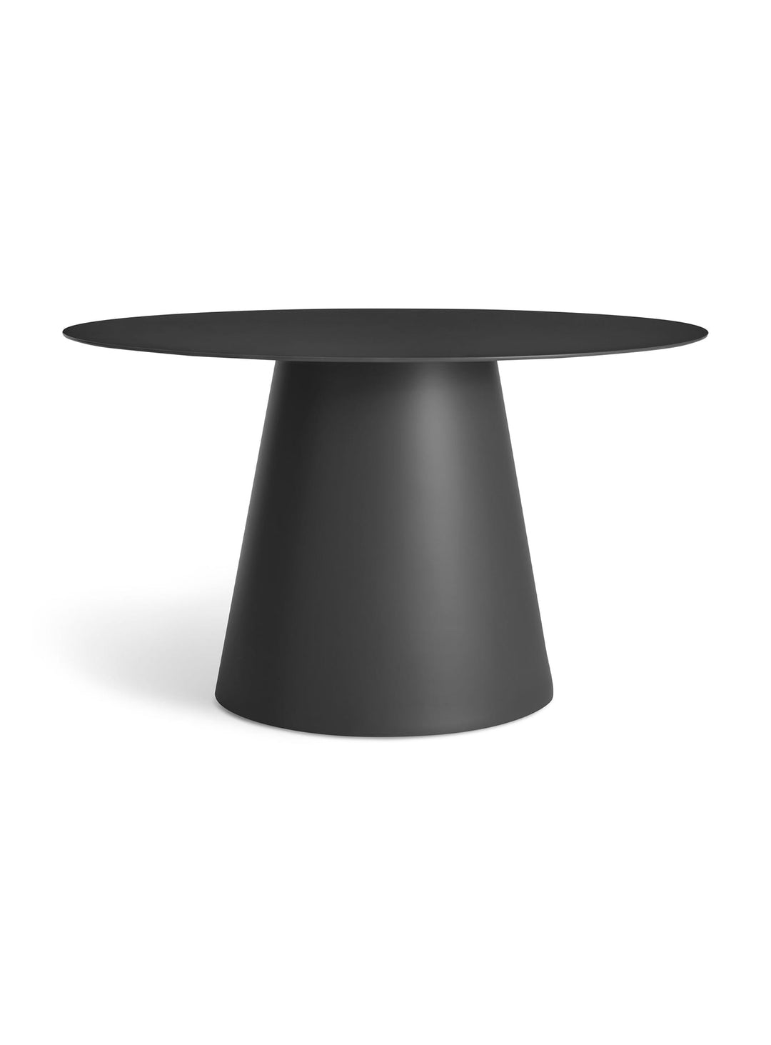 Blu Dot Circula : table moderne au plateau circulaire et base conique élégante. noir.