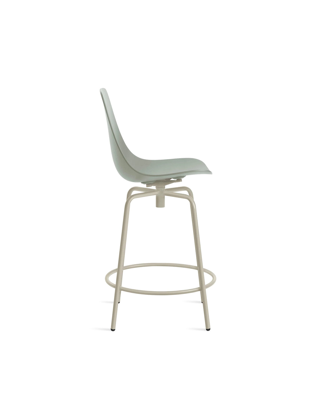 Tabouret de comptoir Clean Cut Blu Dot : tabouret contemporain, bois et métal. grey green