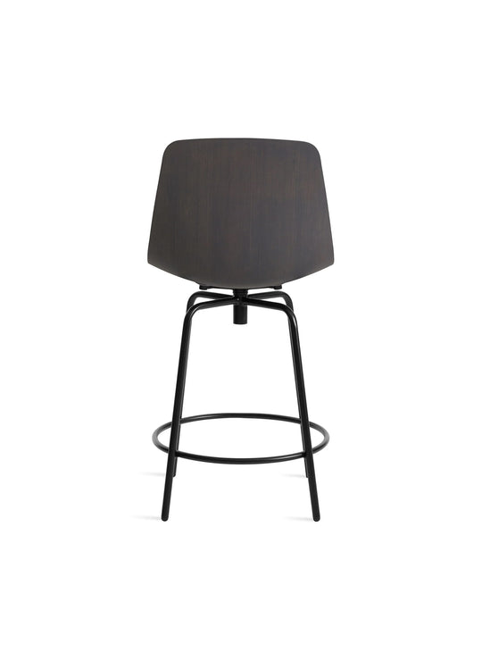 Tabouret de comptoir Clean Cut Blu Dot : tabouret contemporain, pivot pratique. oblivion