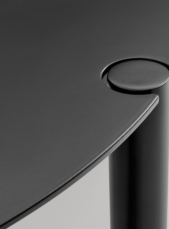 Table à dîner Blu Dot Comeuppance : légèreté visuelle et robustesse réelle. noir