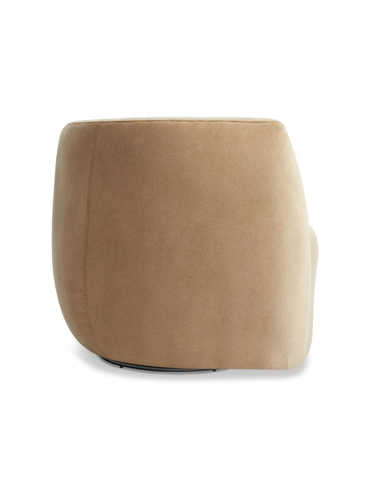 Fauteuil Council : moelleux, pivotant et visuellement impeccable. Camel.