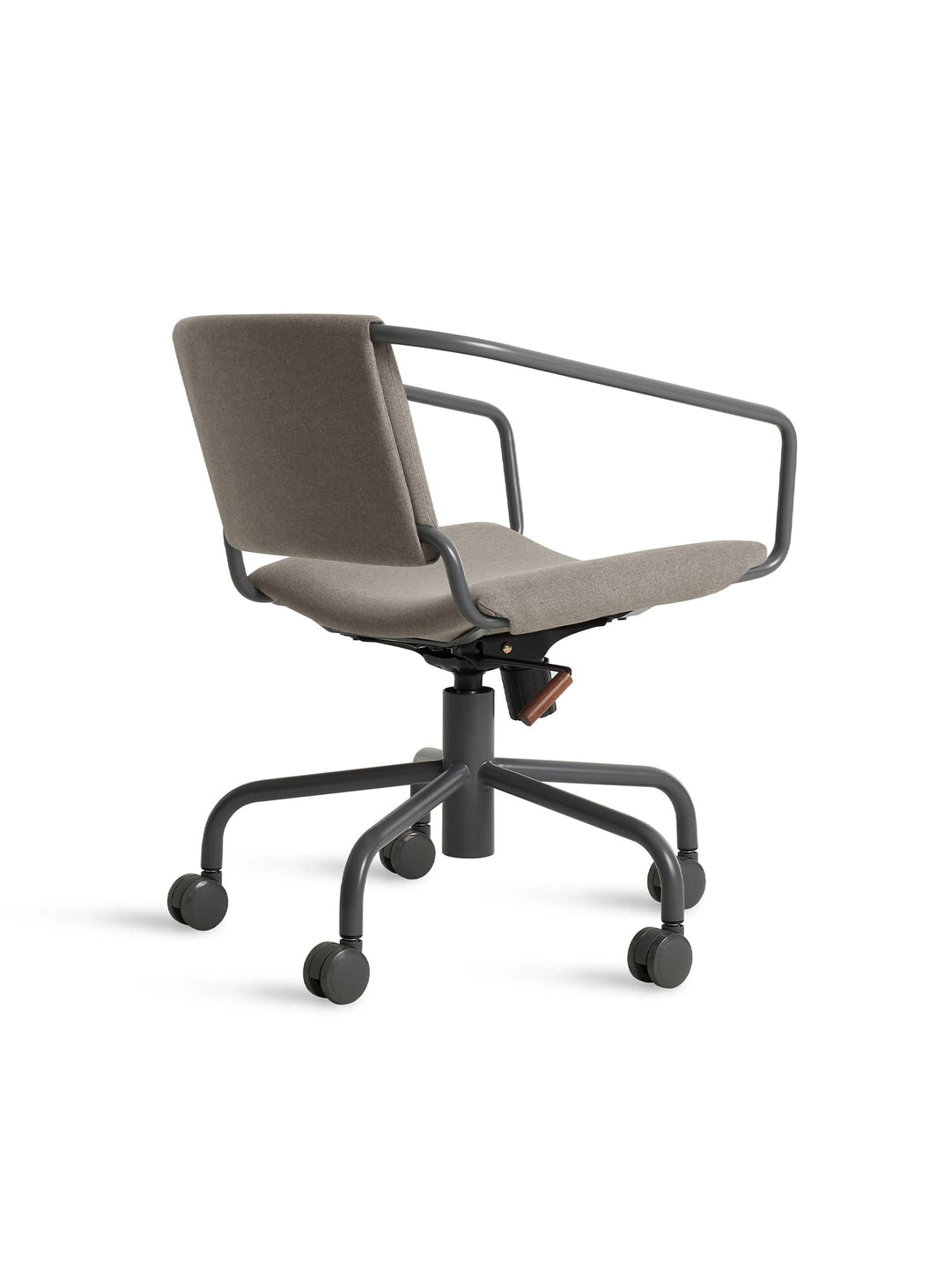 Chaise de bureau Blu Dot Daily : confort, mobilité et réglages pour votre espace de travail.