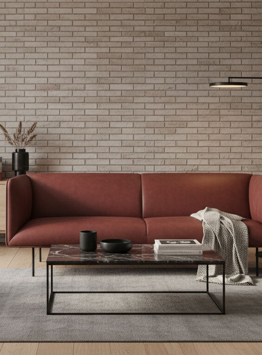 Blu Dot Dandy : un sofa qui incarne le raffinement et la modernité du design. cuir rouge