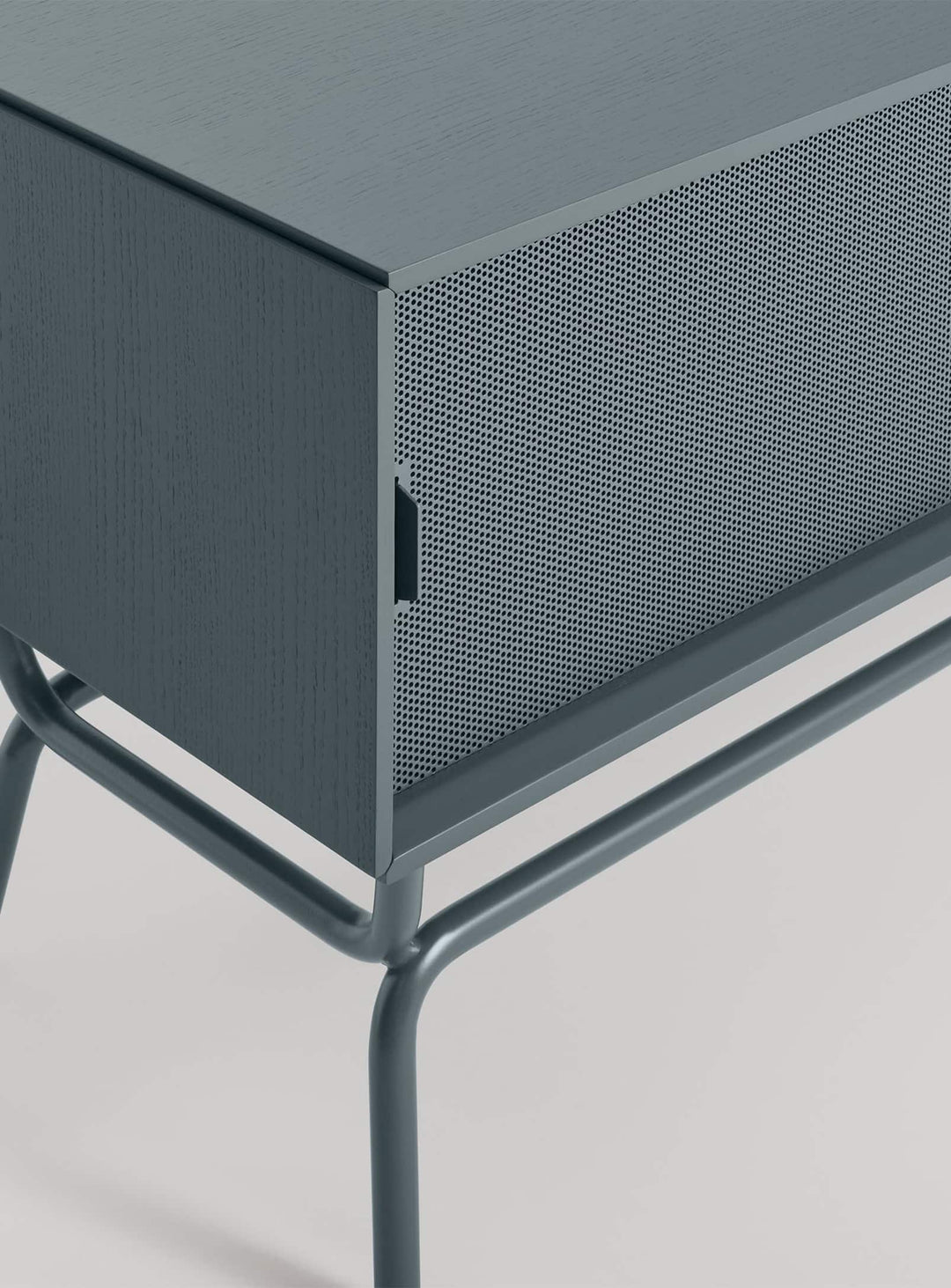 Blu Dot Dang : parfait pour organiser vos appareils multimédia avec style. Bleu marine.