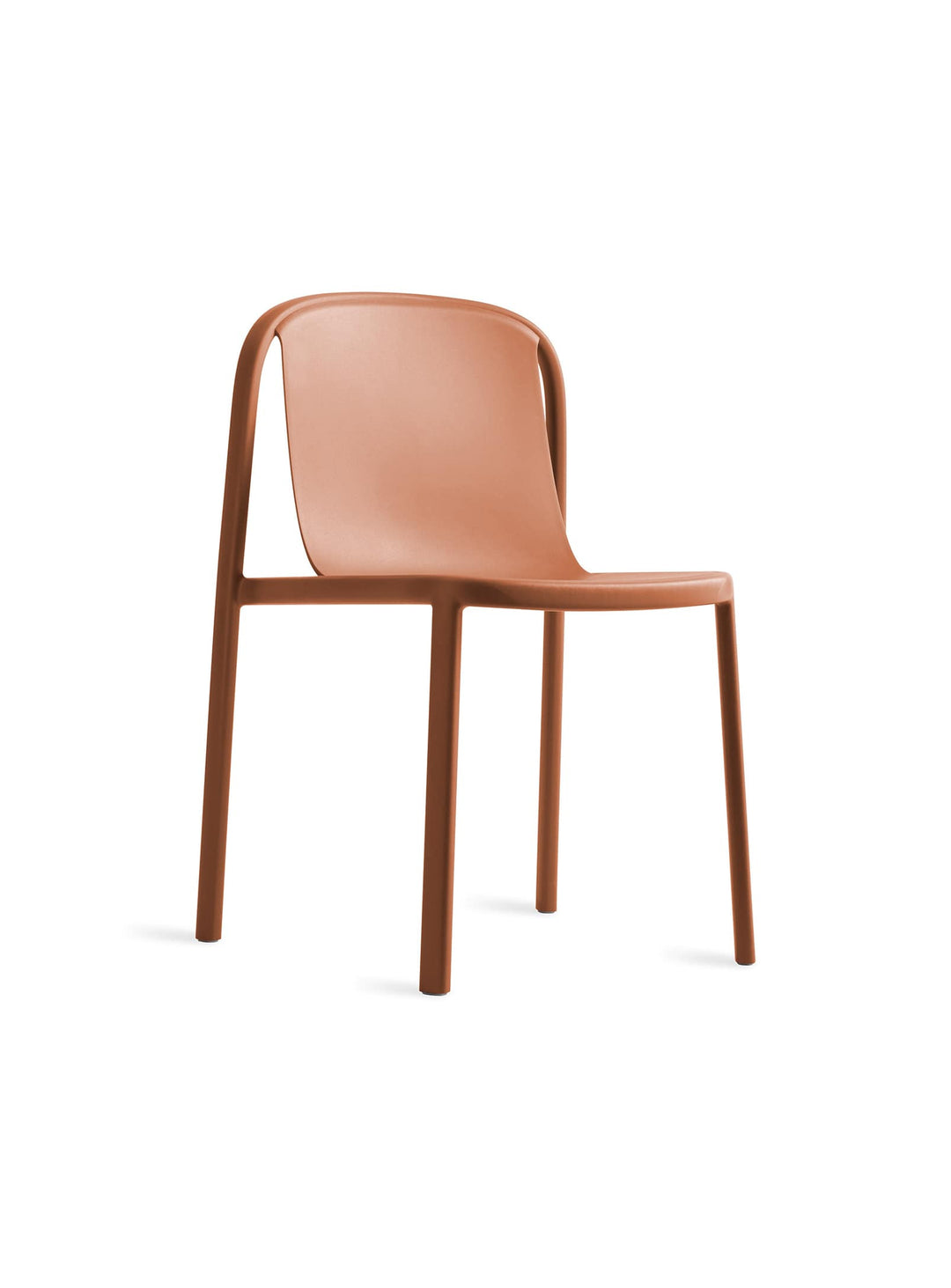 Chaise Decade de Blu Dot : durable, empilable et facile à entretenir. rouge.