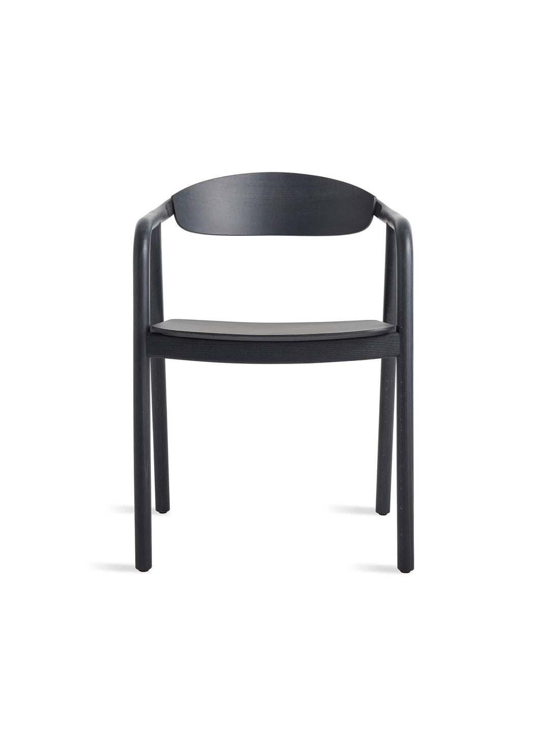 Chaise à dîner Dibs de Blu Dot : design fluide et dossier incurvé pour plus de confort. Noir.