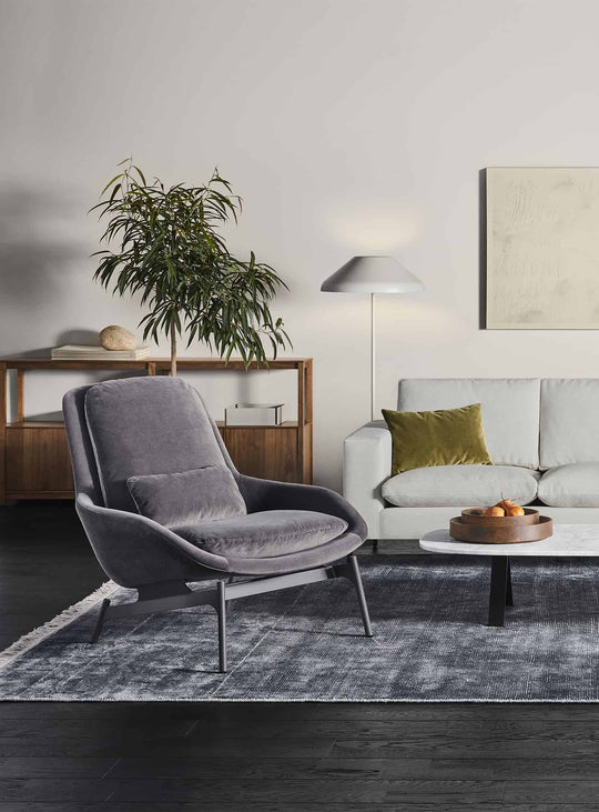 Tapis Fancy Blu Dot : confort, élégance et éclat naturel au sol. Indigo