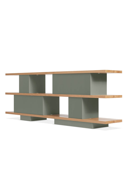 Bibliothèque Happy Day de Blu Dot, harmonie entre chaleur du bois et métal. vert, chene