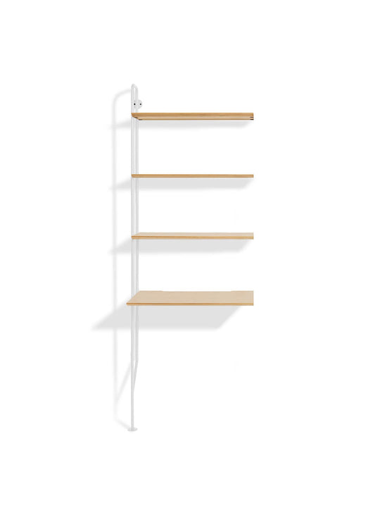 Extension de bibliothèque Hitch Add-on de Blu Dot : idéale pour grands murs. Blanc et chêne blanc.
