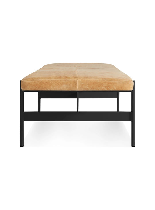 Banc Jumbo Blu Dot : banc moderne, look sobre et élégant. camel leather
