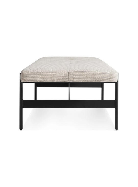 Banc Jumbo Blu Dot : banc moderne, style minimaliste et élégant. maharam mantle in future
