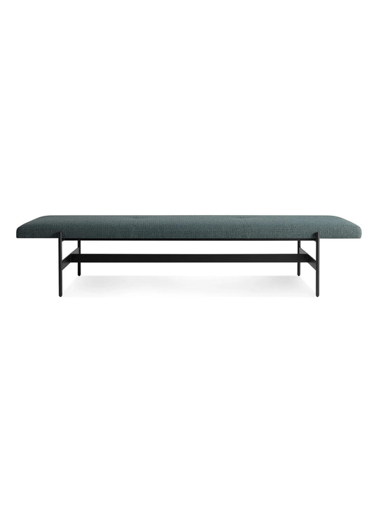 Banc Jumbo Blu Dot : banc contemporain, matériaux haut de gamme. maharam mantle in parsley
