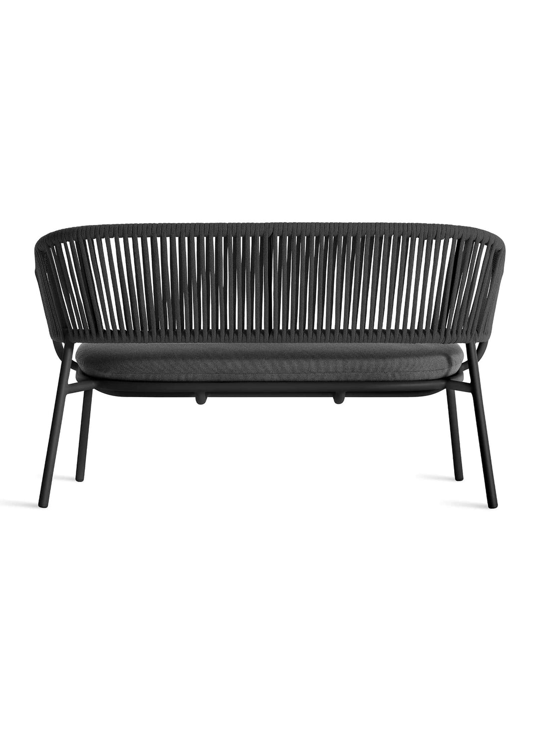 Sofa Mate Blu Dot, mobilier outdoor moderne aux lignes arrondies raffinées. toohey charcoal
