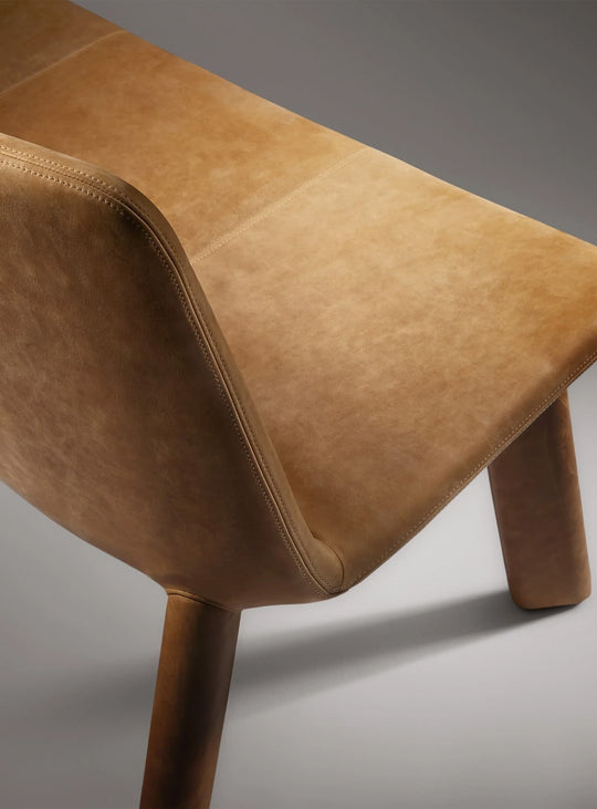 Sofa 2 places Neat Blu Dot : canapé design, style minimaliste et chic. camel leather