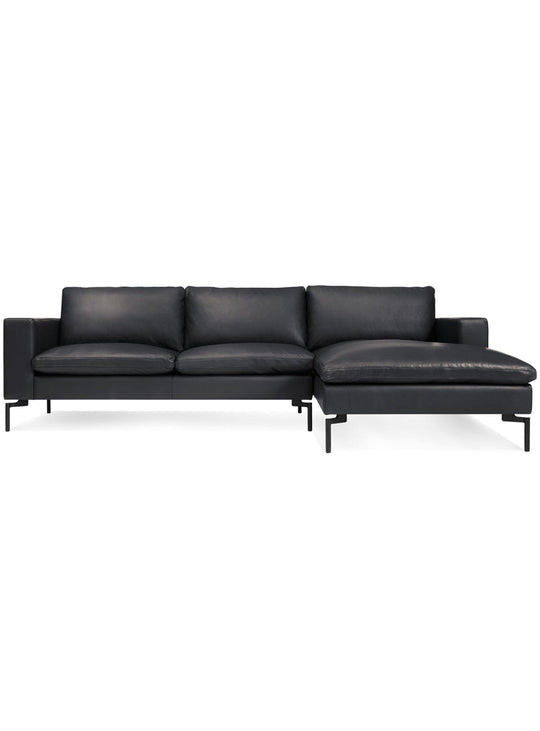 Le sofa sectionnel Blu Dot New Standard s’adapte à tous les styles d’intérieur. cuir granite