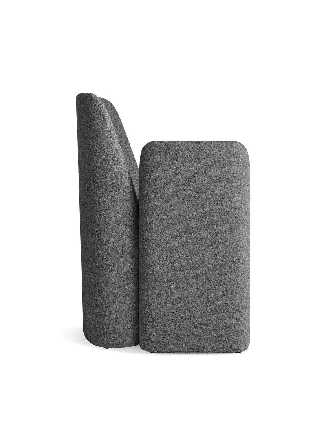 Chaise Blu Dot Parentheses : design organique, mousse moulée et structure en bois massif. gabro grey