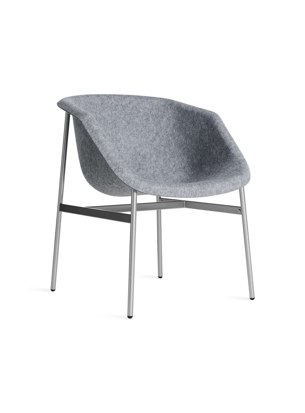 Chaise Past Life Blu Dot, design enveloppant en feutre recyclé et acier thermolaqué. gris clair