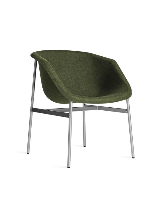 Chaise Past Life Blu Dot, assise baquet en feutre recyclé au style minimaliste. vert olive