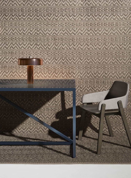 Blu Dot Punk : lampe contemporaine alliant fonctionnalité et beauté. Cuivre