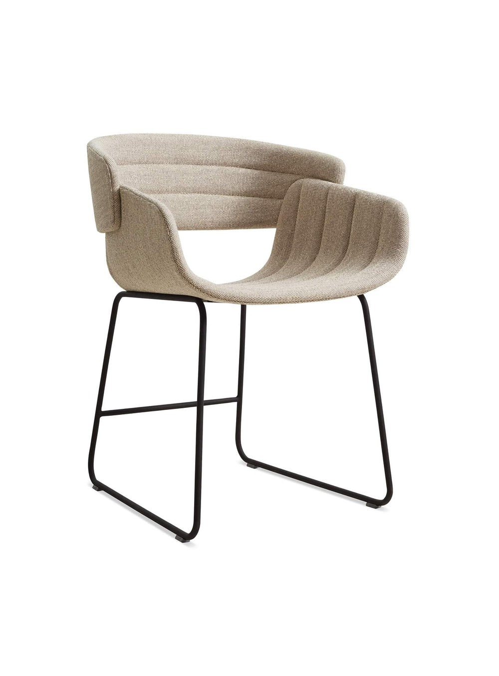 Chaise Racer Blu Dot : chaise design, coque rembourrée et look contemporain. tait stone