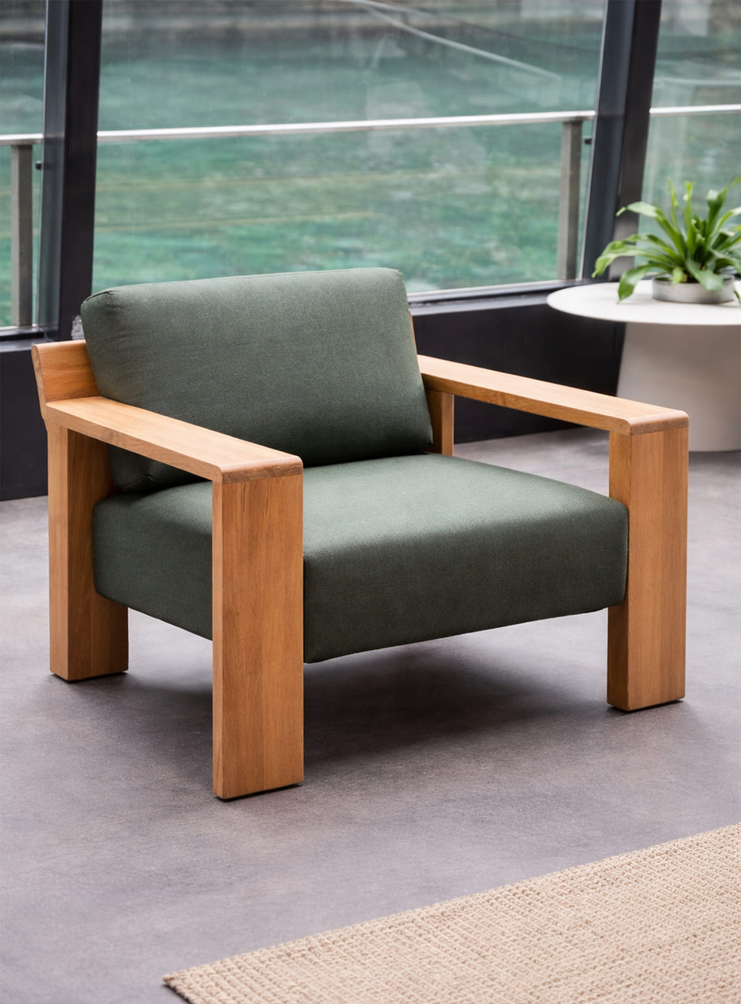 Fauteuil Ridge Blu Dot : fauteuil extérieur design en teck FSC, confort premium et style moderne. sunbrella ivy