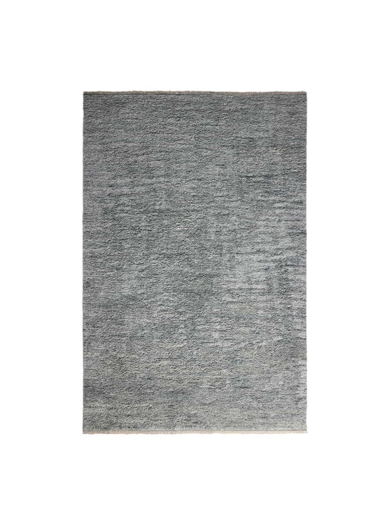 Blu Dot Shadow : tapis haut de gamme en laine néo-zélandaise. charbon